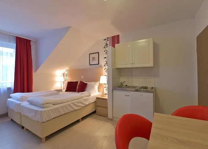 ゲストハウス Alt-finthen マインツ